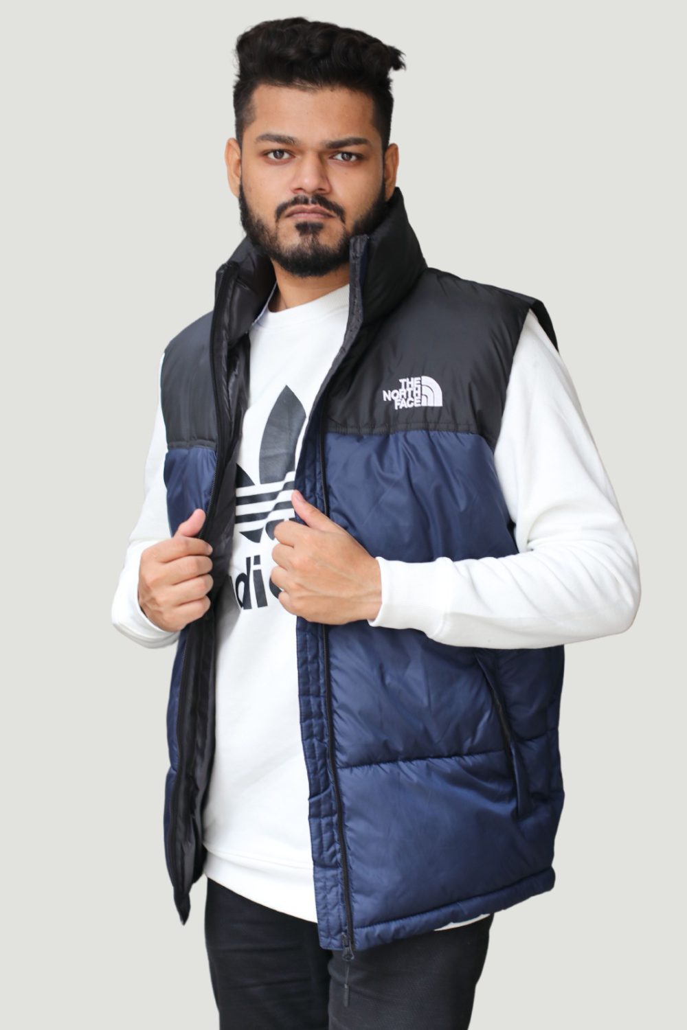 The North Face Vest Jacket – Lightweight, Durable, and Stylish