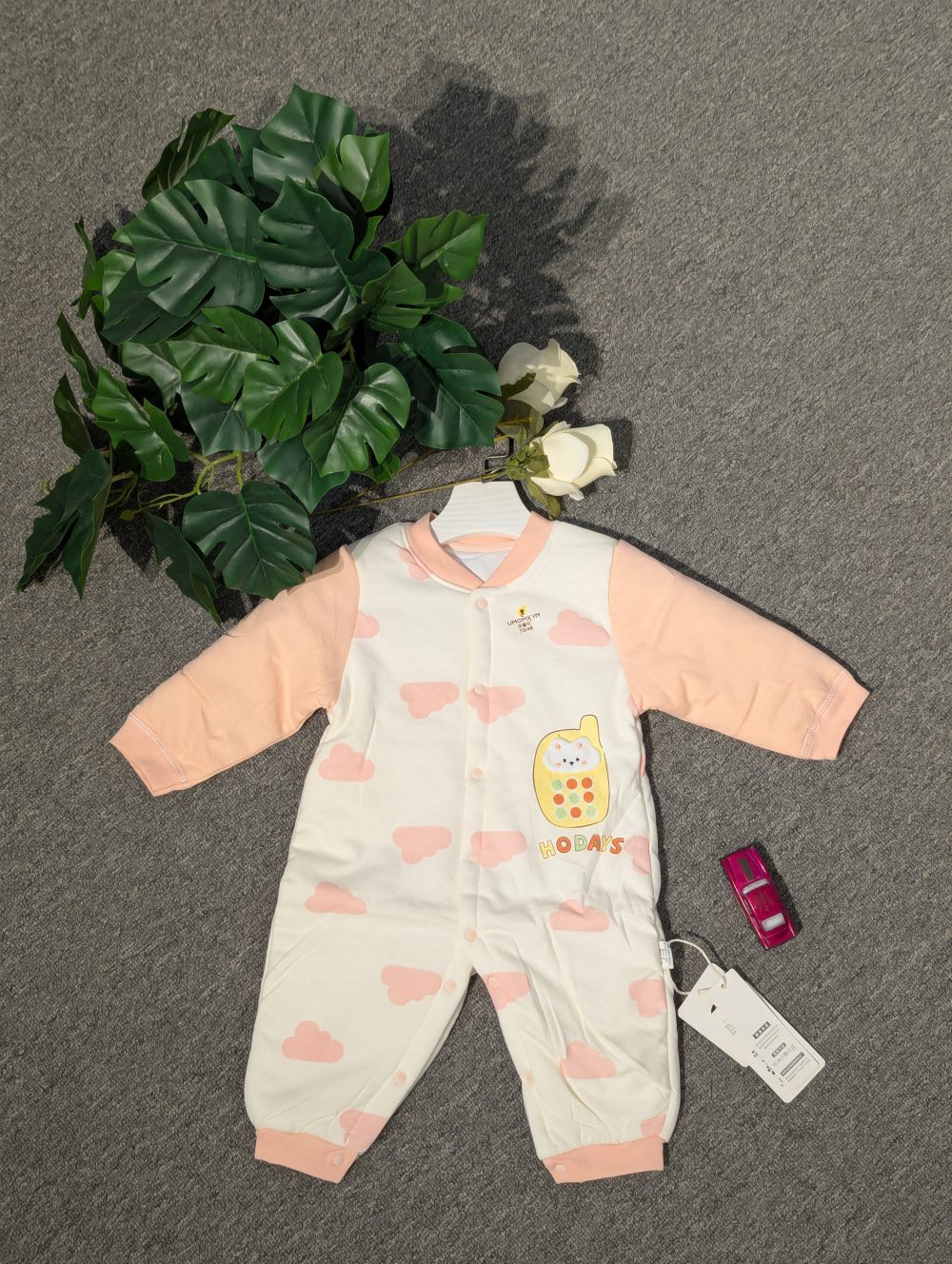 Baby’s Romper – Soft, Stylish, and Easy-to-Wear
