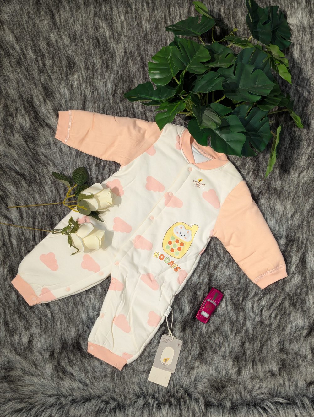 Baby’s Romper – Soft, Stylish, and Easy-to-Wear