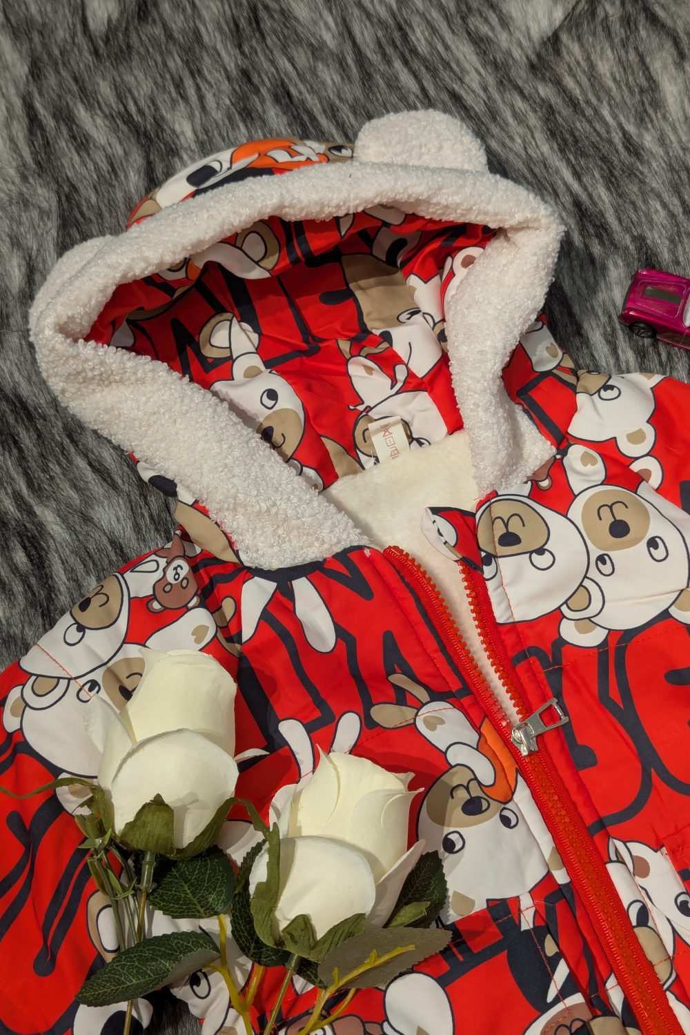 Signature LifeStyle Kids Jacket – Comfort, Style, and Durability for Your Little Ones