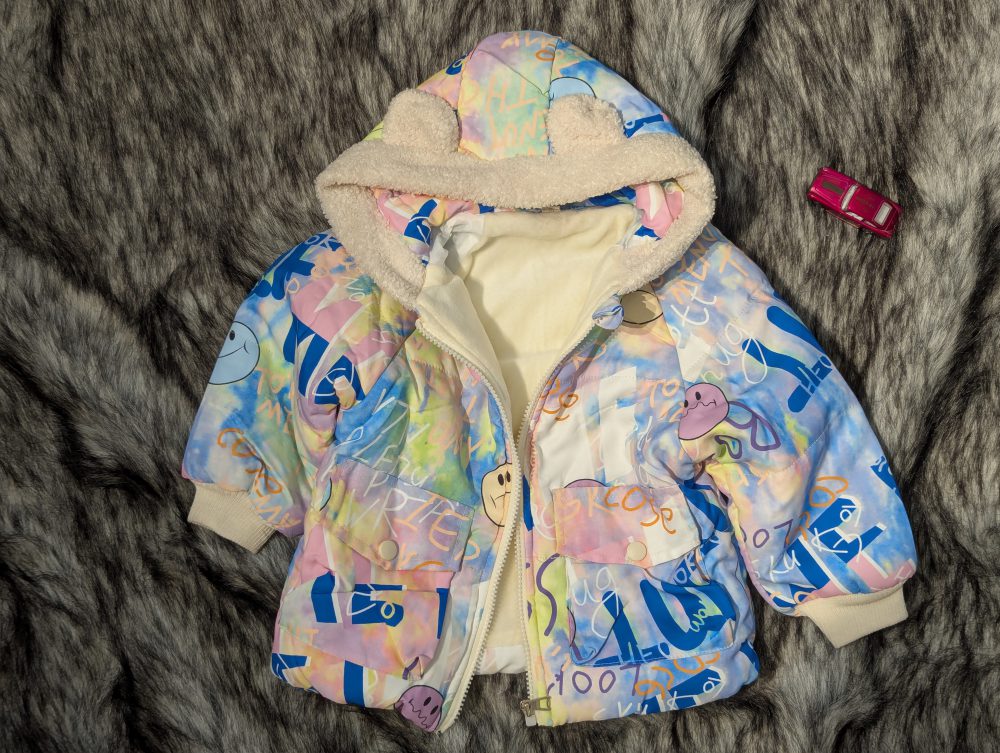 Signature LifeStyle Kids Jacket – Comfort, Style, and Durability for Your Little Ones - Image 2