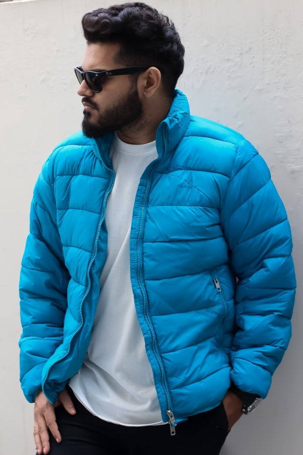 GANT Zip-Up Jacket – Ocean Blue Comfort