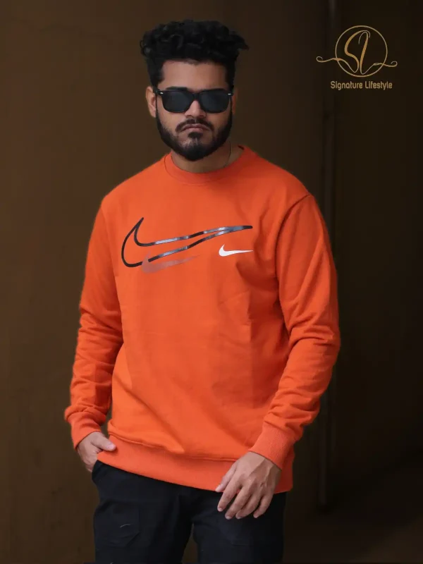 NIKE Burnt Orange Sweatshirt – Vibrant Style & Ultimate Comfort