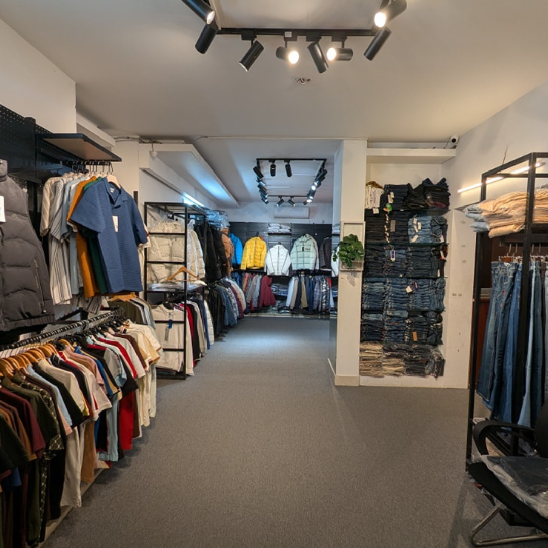 Uttara signature lifestyle shop