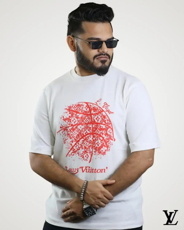 Men's white crew neck t-shirt with large red distressed globe graphic print, casual short sleeve tee
